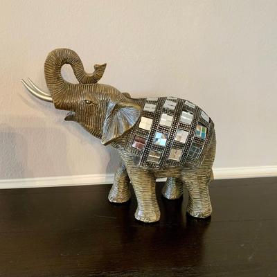 LOT 235 D: Owl & Elephant Home Decor: Teapots & More