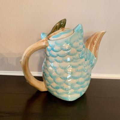 LOT 235 D: Owl & Elephant Home Decor: Teapots & More