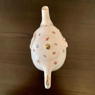 LOT 235 D: Owl & Elephant Home Decor: Teapots & More