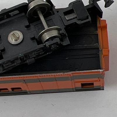 16 N Scale Train Cars