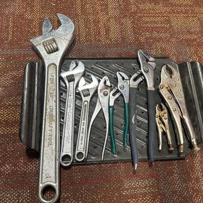 Sale Photo Thumbnail #171: Includes a total of eight tools.