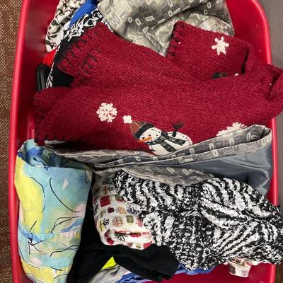 2 totes of women’s tops & sweaters