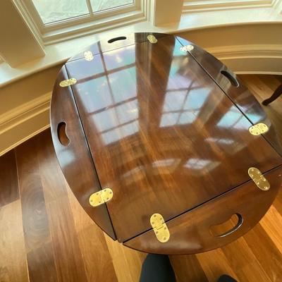 Lane Furniture Butler’s Table