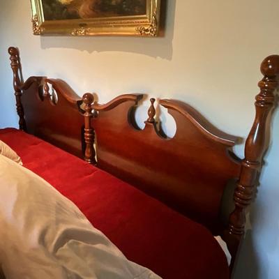 Thomasville King Size Bed, with Frame, Mattresses and Bedding