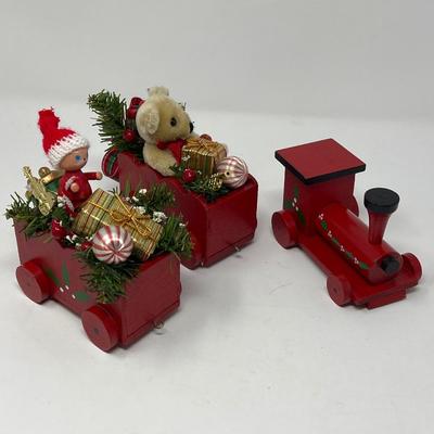 Craft Cottage Faux Fir Tree Wall Hanging & Wood Train