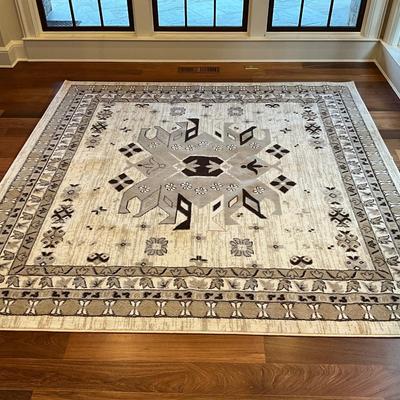 Hertz Collection 7’10” Sq Rug From Turkey
