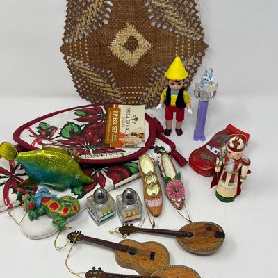 Variety of Holiday Ornaments & Paula Deen Pot Holders
