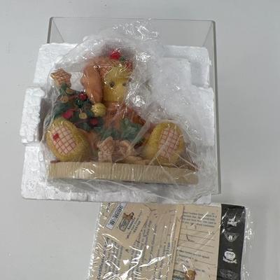 Cherished Teddies Snow Bear & Annette and Pop Imports Flower Shop