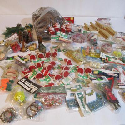 New Christmas Trimmings Lot 93