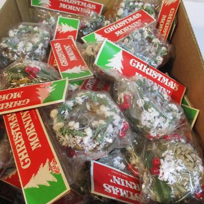50+ Pieces Of Vintage Holiday Decorations Lot 94