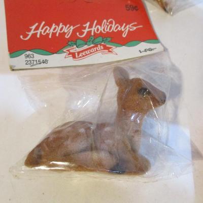 New Happy Holidays Leeward Deer Figurines Vintage Christmas Lot 97
