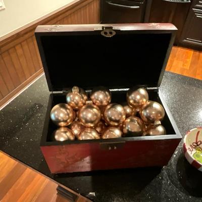 Decretive 4 Piece Set Box with Balls, Plate, Bowl and Vase