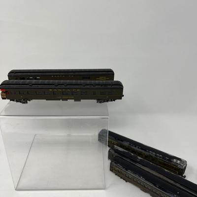 17 N Gauge Train Cars & One Engine