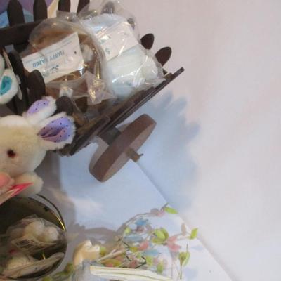 New Easter Decorations Lot 105