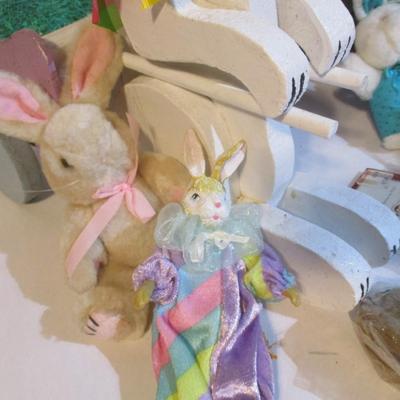New Easter Decorations Lot 105