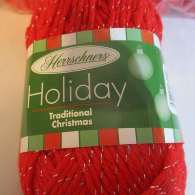 Herrschners Holiday Yarn Lot 109