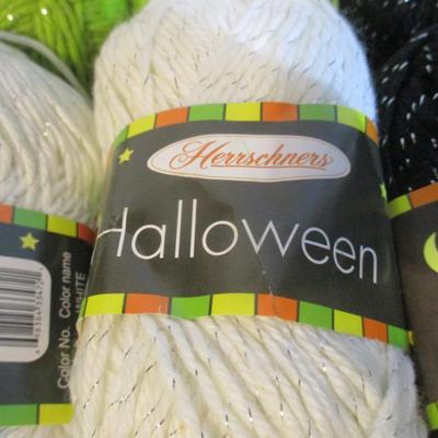 Herrschners Halloween Yarn Lot 115