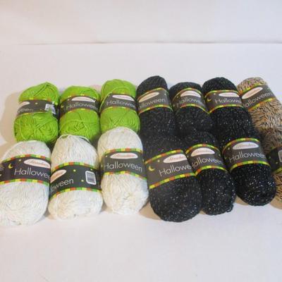 Herrschners Halloween Yarn Lot 115