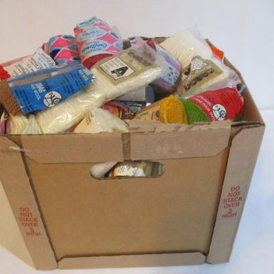 Assortment Of Rug Yarn Lot 115