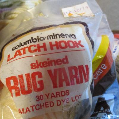 Assortment Of Rug Yarn Lot 117