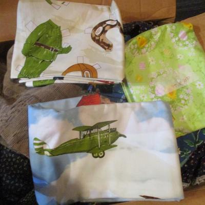 Vintage Fabric Remits Lot 122