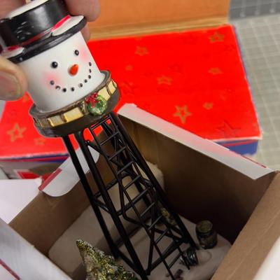 Christmas Village Items 