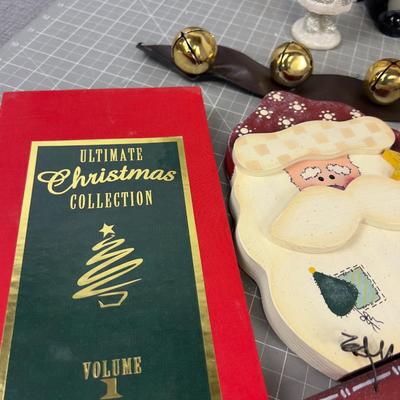 Collection of Santa Decors Plus more Mixed Lot Xmas