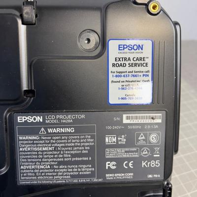 EPSON LCD Projector comes with a carrying Case. 