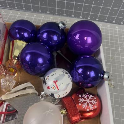 Mixed bunch of Christmas ornaments