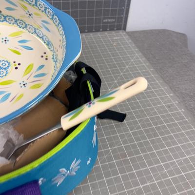 TEMPTATIONS; Serving Dish, Cradle and Basket with Spatula with A Lid and Toot Case