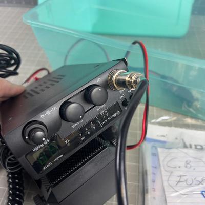 CB RADIO 