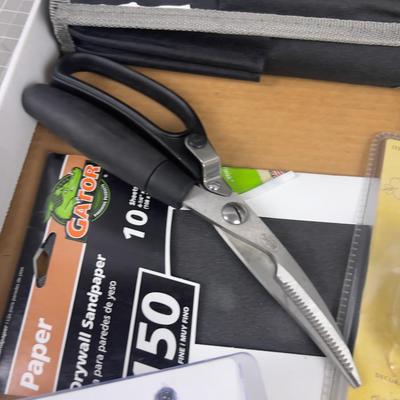 Hardware, Mostly NEW finials and such 