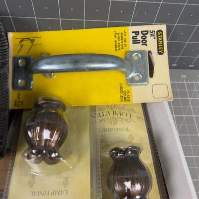 Hardware, Mostly NEW finials and such 