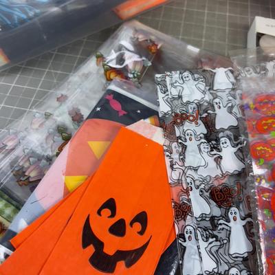 The Previously Forgotten Holiday Stuff HALLOWEEN Items