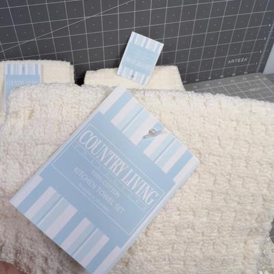 3 sets of 2 Off White Cream Kitchen with Lace Edge NICE