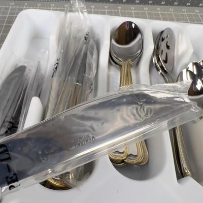 Partial Set of nice new Flatware