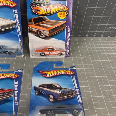 Lot of 6 BRAND NEW Hot Wheels On the Card