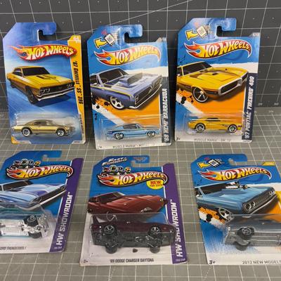 Lot of 6 BRAND NEW Hot Wheels On the Card