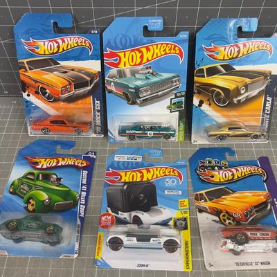 Lot of 6 BRAND NEW Hot Wheels On the Card