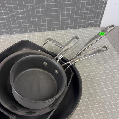 COOKS ESSENTIALS NEW 