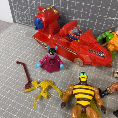 Vintage Masters of the Universe Figurines 