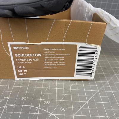 Pacific Mountain Hiking SHOES Men's Size 9 NEW 