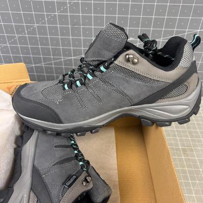 Pacific Mountain Hiking SHOES Men's Size 9 NEW 