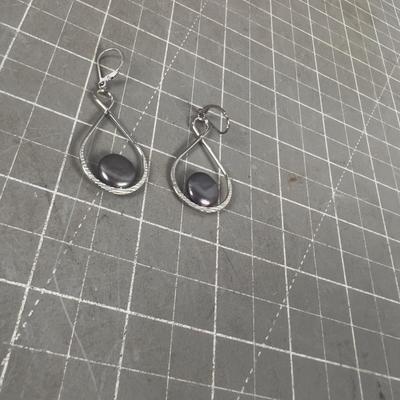 GRAY Pearl Dangle Earrings