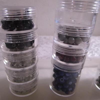 Bead case with mini jars, beads & jewelry making