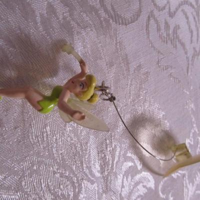 6 Christmas ornaments