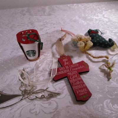 6 Christmas ornaments
