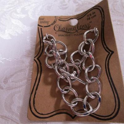 3 charm-along bracelet, watch band, Mickey Mouse key tag