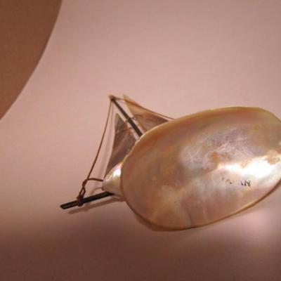 5" shell sailboat