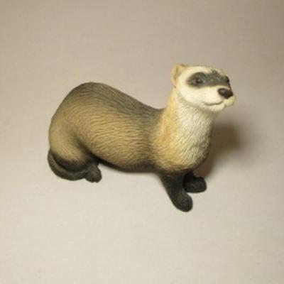 Sandicast Black-footed ferret sulpture figurine
